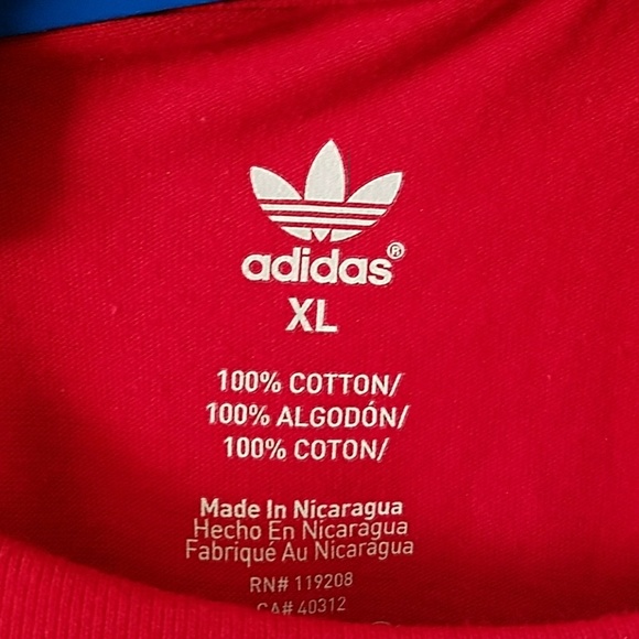 SOLD Adidas top - Picture 4 of 5